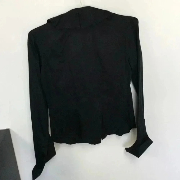 Womens Black Ruffle Trim Curved Hem Button Front Long Sleeve Blouse Size Medium - Picture 3 of 14